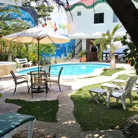 Love'S Beach & Dive Resort Moalboal Exterior photo