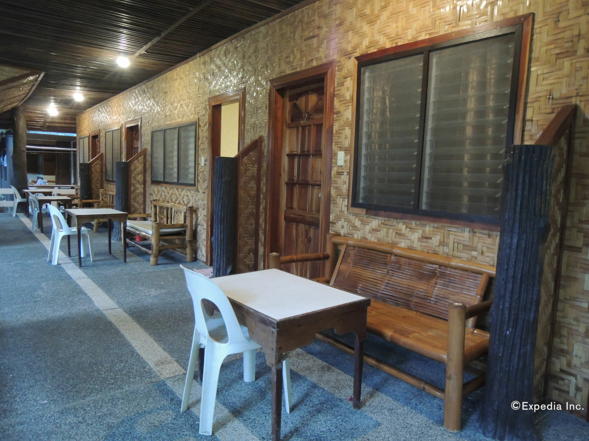 Love'S Beach & Dive Resort Moalboal Exterior photo